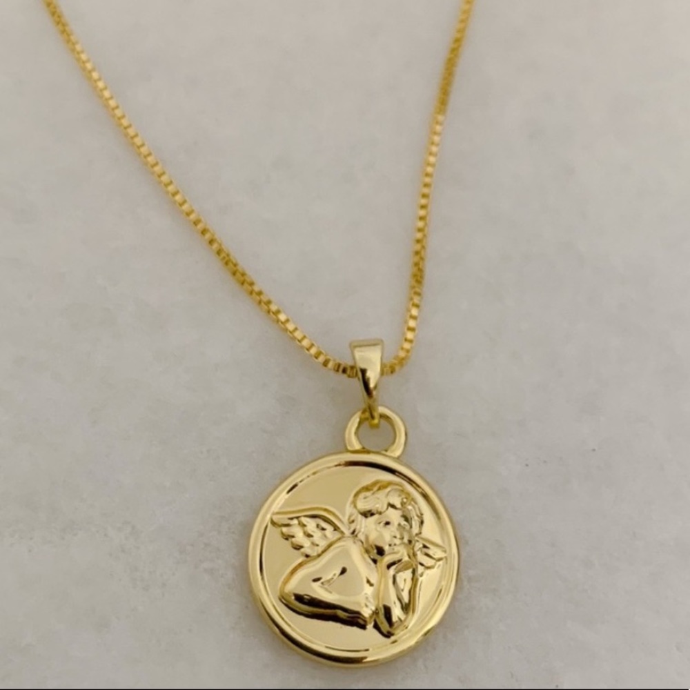 🎉HP🎉Angelic Angel Coin Necklace | 14k Gold Filled - Picture 1 of 6